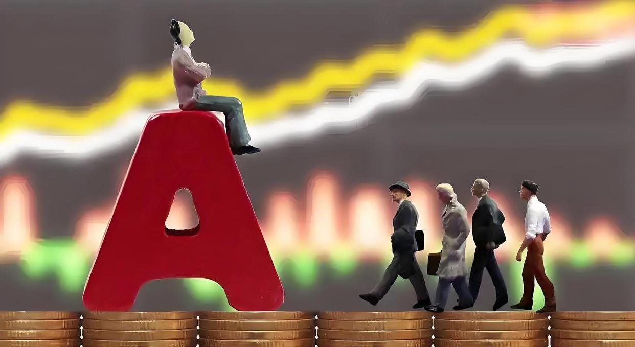 港股午评：恒生指数跌0.95% 药明康德涨超10%