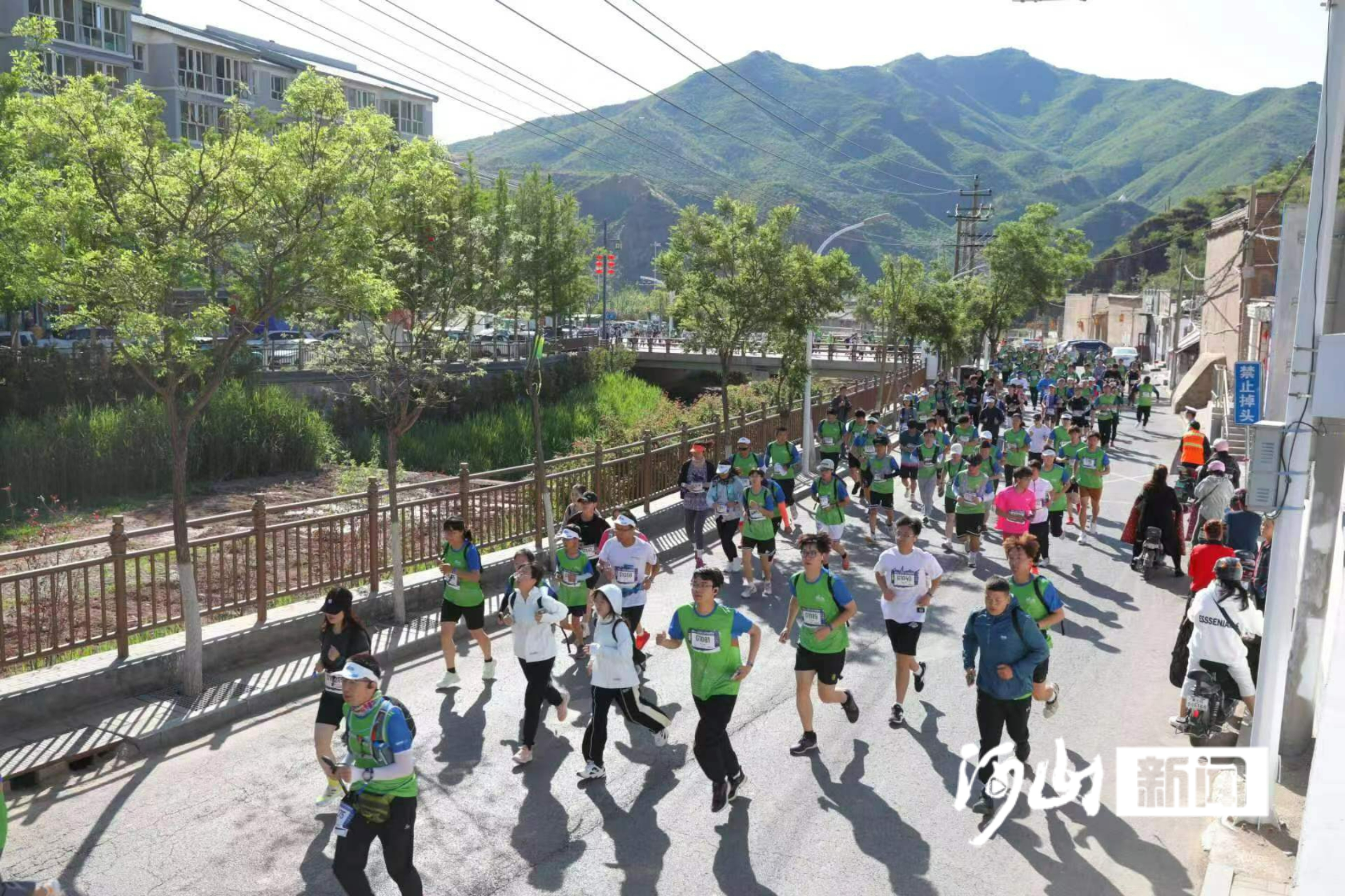 三夫户外：公司销售呈现季节性波动