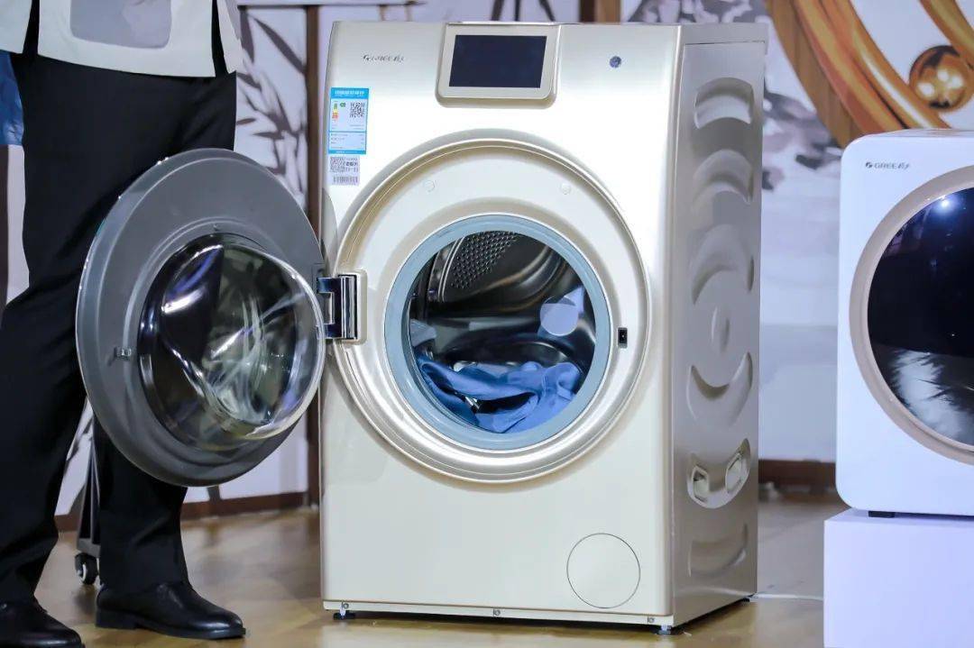 格力电器获得发明专利授权:“双吸风机及衣物护理设备”