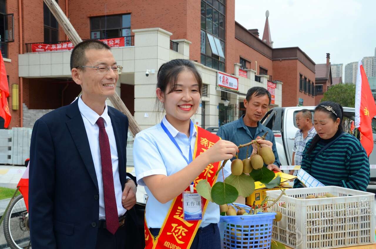 新华保险频繁加码金融版图背后：偿付能力持续下滑，投诉激增诉讼高企