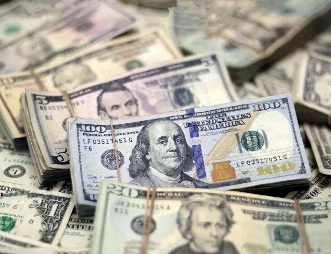 债台高筑 美债、美元陷入“死亡双螺旋”