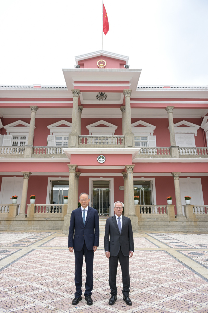 王浩会见澳门特别行政区行政长官岑浩辉一行