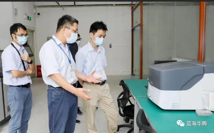 招商局集团董事长缪建民调研钙钛矿新型半导体实验室