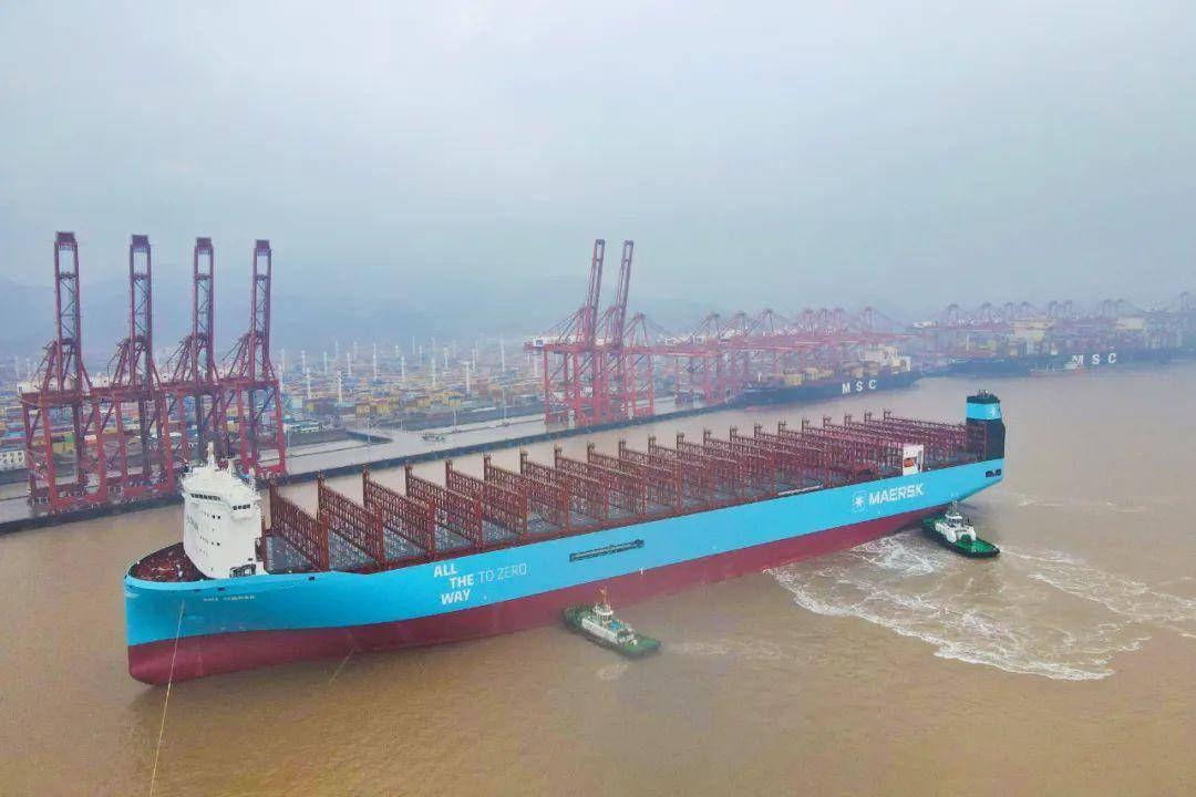 宁波远洋(601022.SH)拟投近29亿在新加坡设两家子公司 新建8艘集装箱船