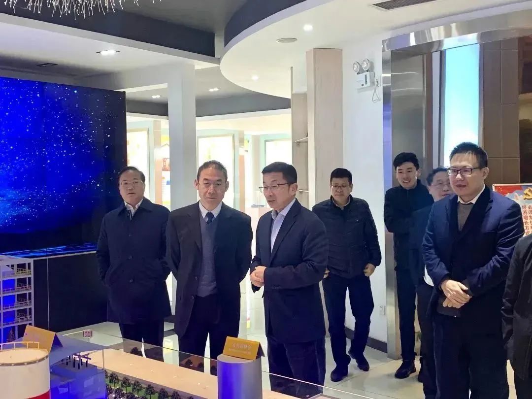 德石股份:9月8日高管王海斌减持股份合计4300股