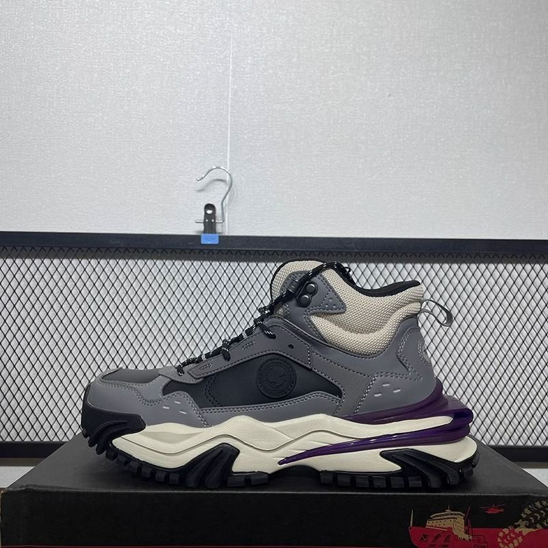 探路者中报业绩失速:户外业务多渠道遇冷,汇兑损益冲击芯片盈利