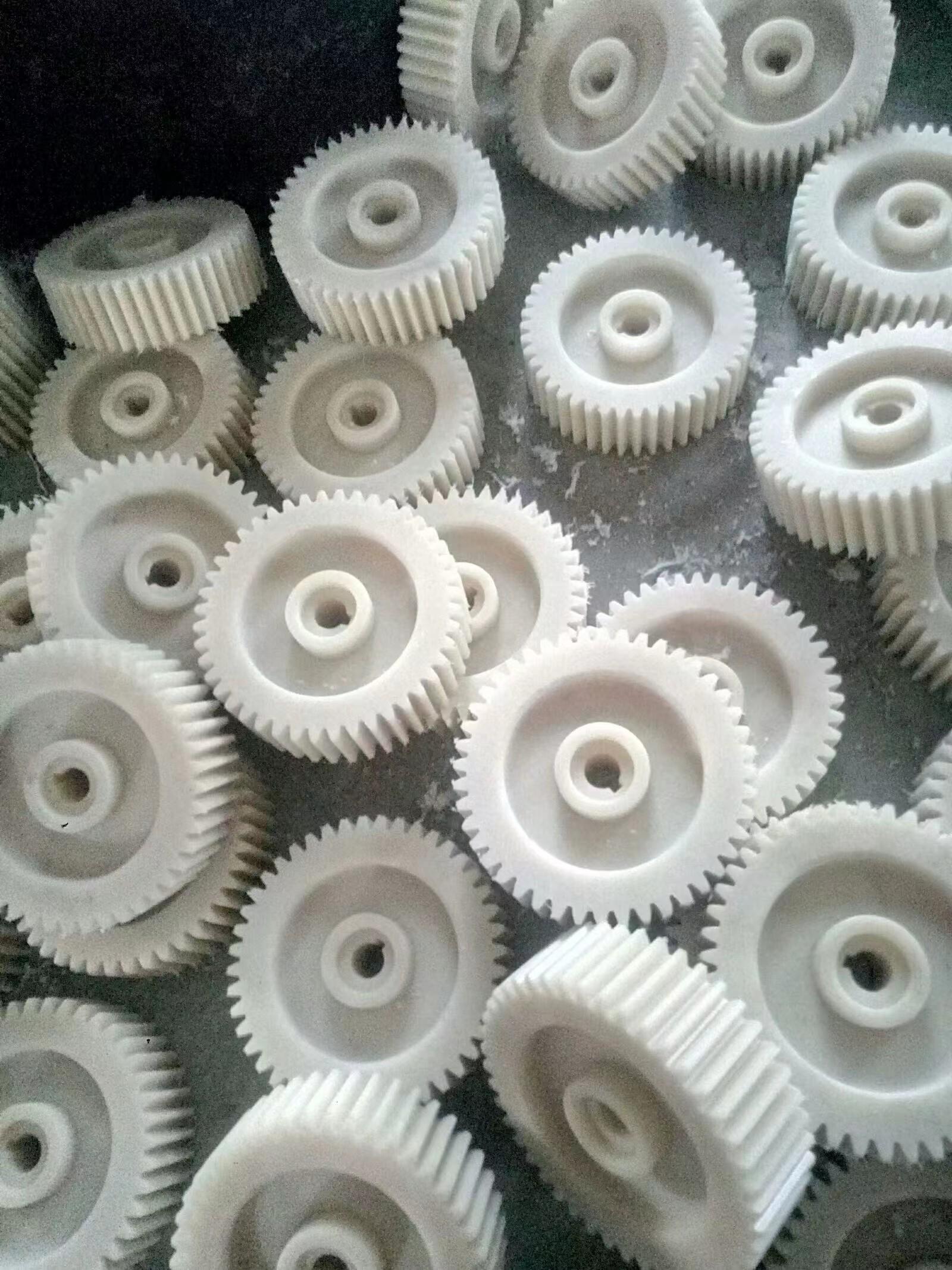 佛塑科技(000973.SZ)：拟设立项目公司投资建设聚酰胺-尼龙薄膜项目