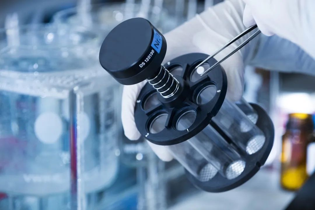 药明康德10派3.5元 股权登记日为9月25日