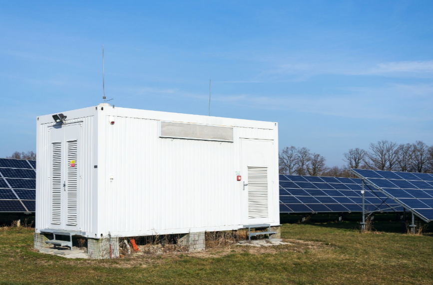 多利科技：公司临港生产基地主要生产汽车零部件产品，暂未配套储能业务