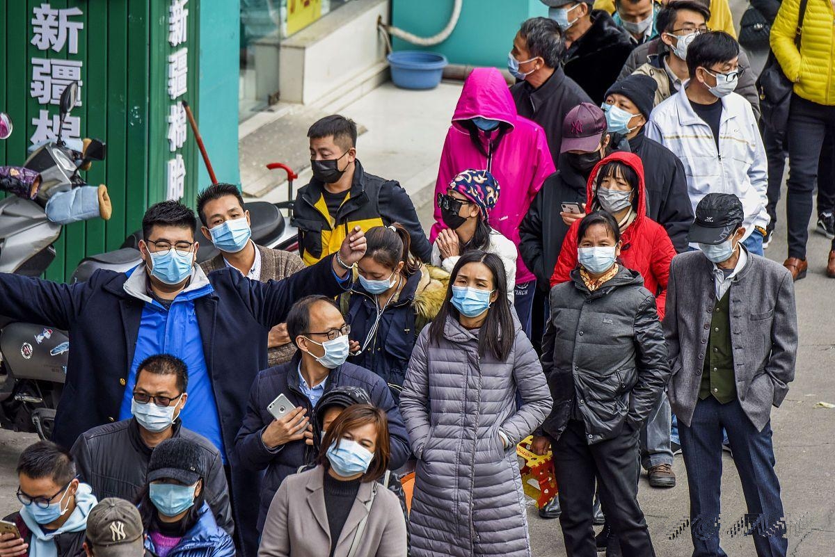 异动快报：联环药业（600513）10月15日11点15分触及涨停板