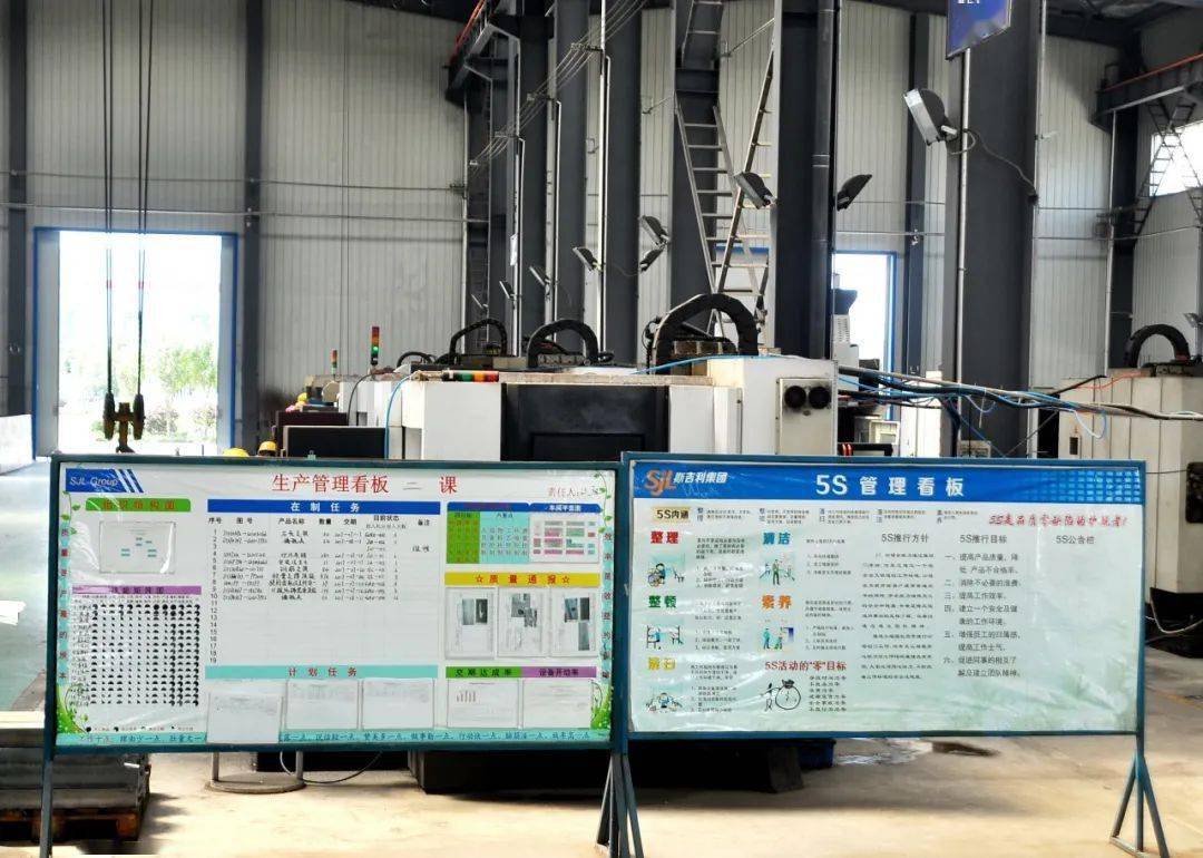 天奇股份：公司与富士康新能源汽车产业发展（河南）有限公司签订《战略合作框架协议》 计划5年内部署2000台机器人