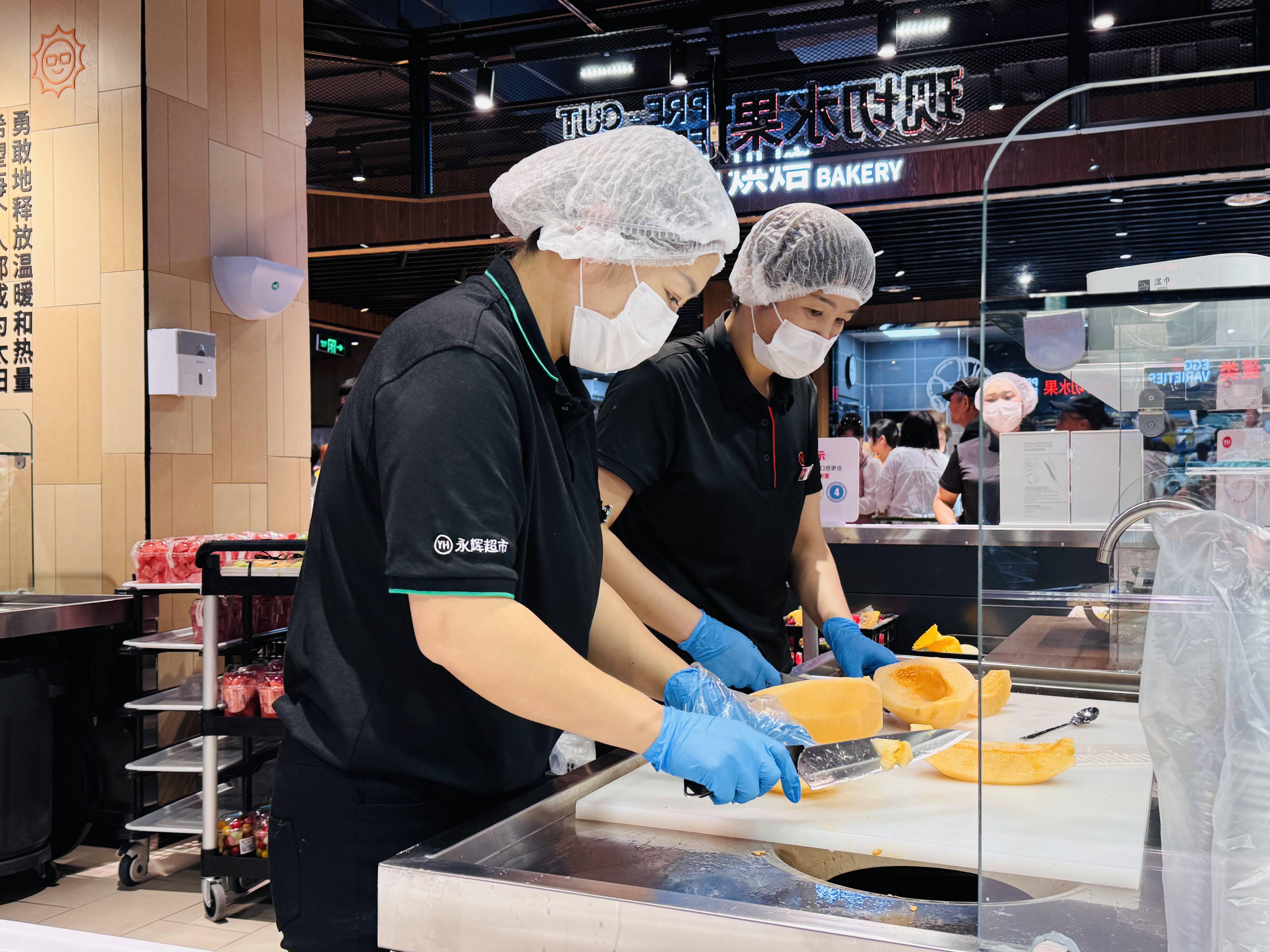 永辉“胖改”阵痛持续，董事长拟套现4亿离场