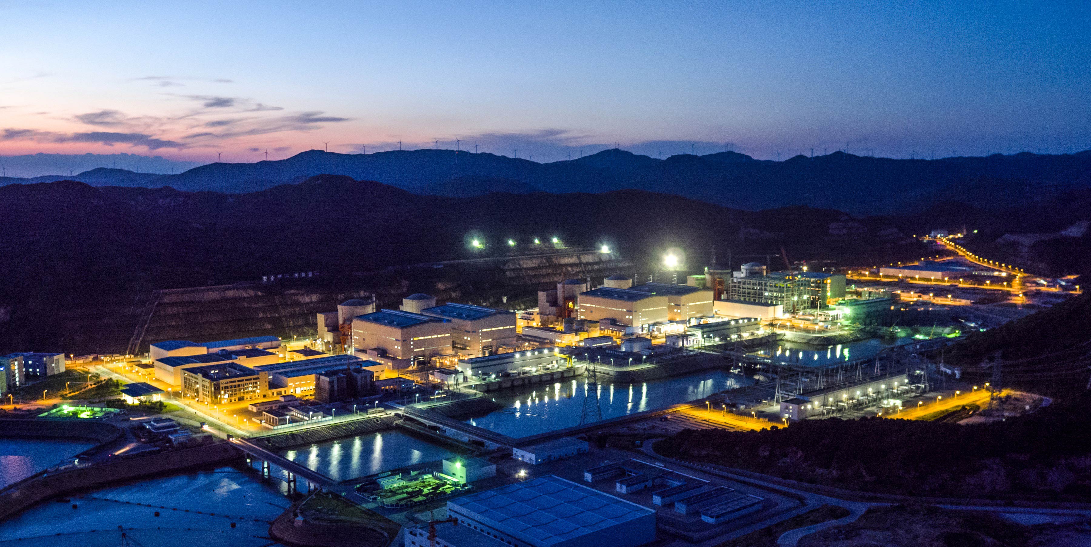 深桑达Ａ(000032.SZ)：拟挂牌转让中电行唐100%股权