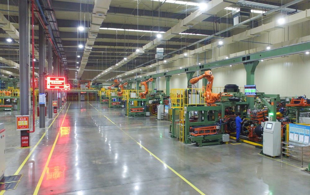 青岛双星:废旧轮胎变精制油环保炭黑