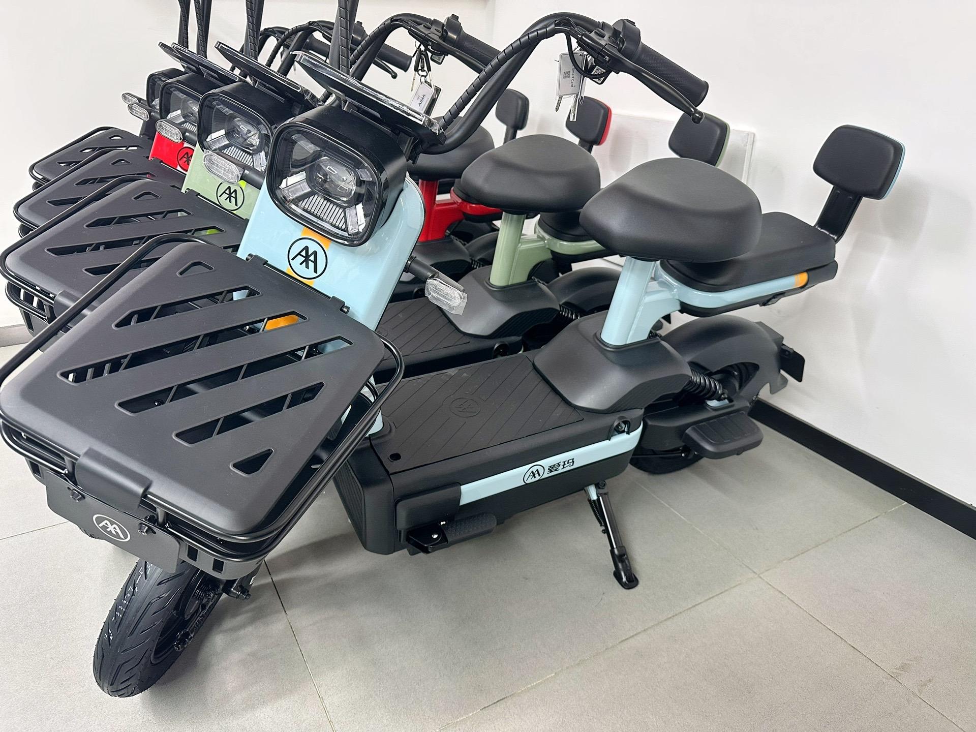 两轮爱玛“飞上天”