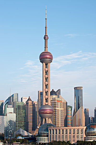 异动快报:东方明珠(600637)1月19日13点44分触及跌停板