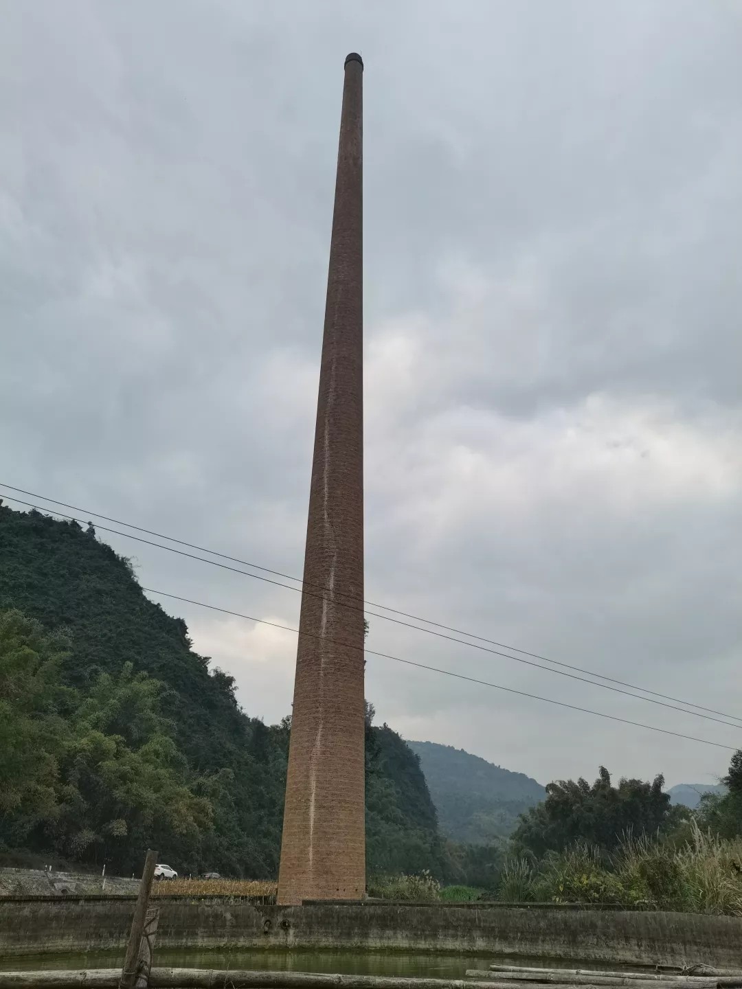 江南化工：两公司在民爆器材供应及爆破工程服务领域具有协同性