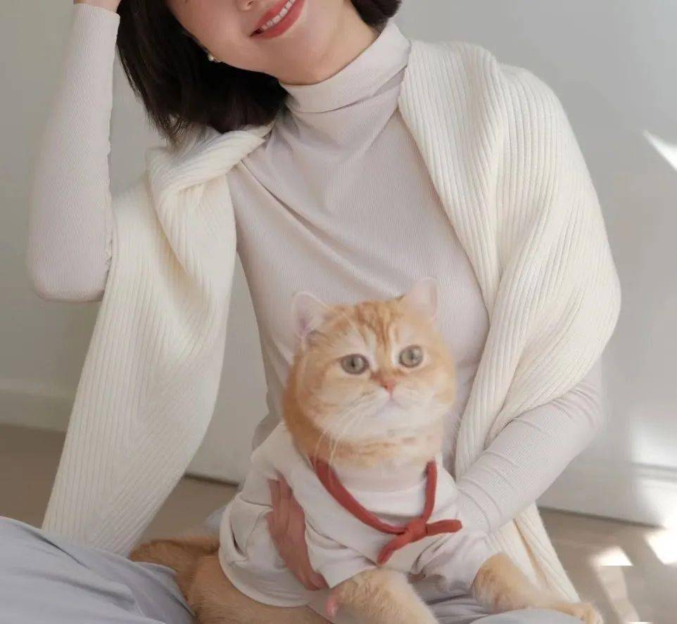 Ubras狂飙:当女性被标品化,是解放还是将就?