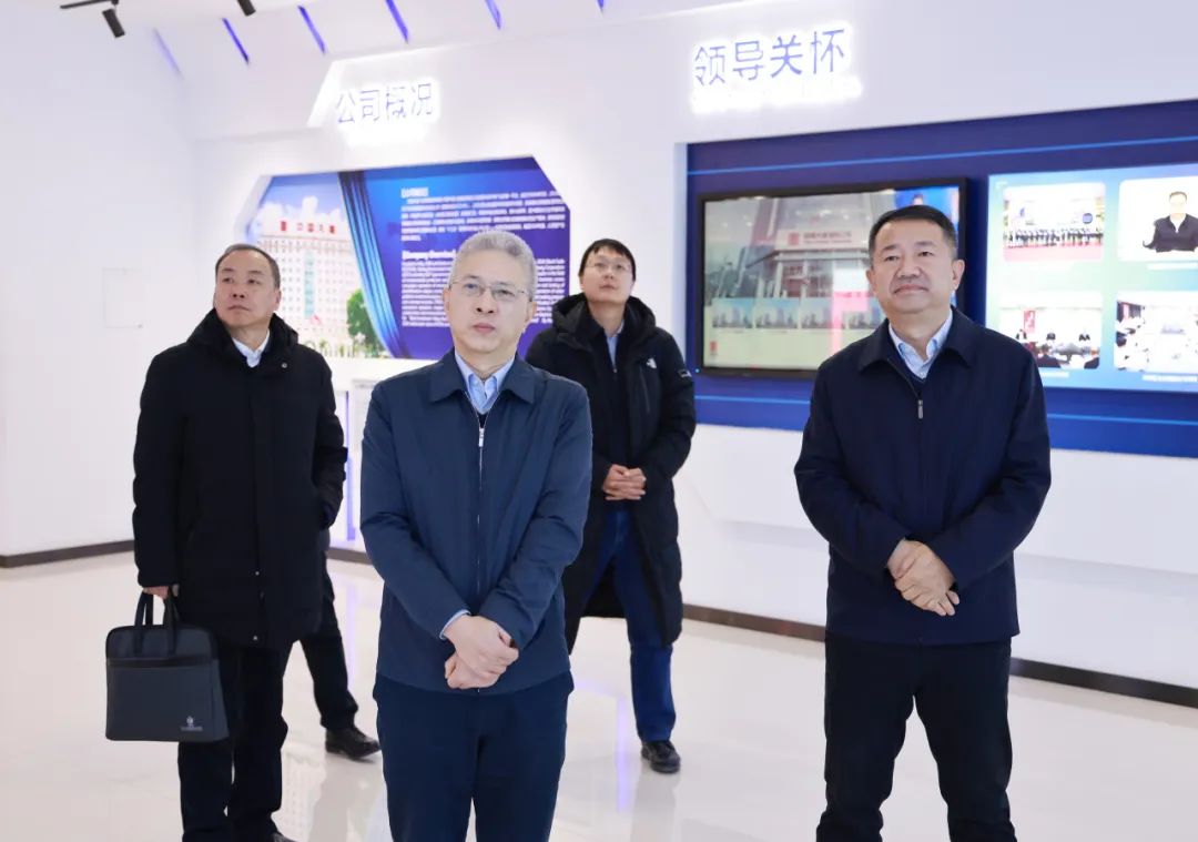 格利尔：3月18日董事朱从利、马成贤协议转让股份合计847.75万股