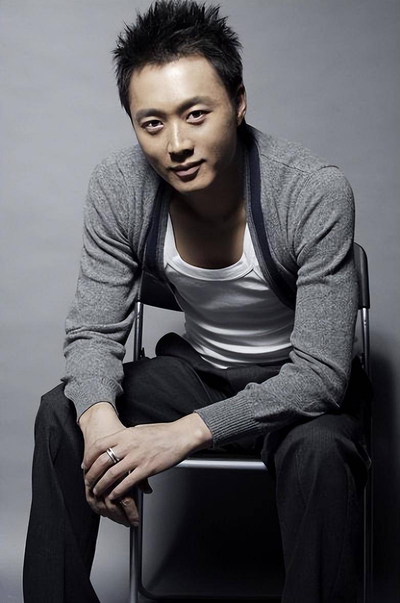 宁王“极域之约”发布会掀起风暴 中伟新材锁定材料头等舱