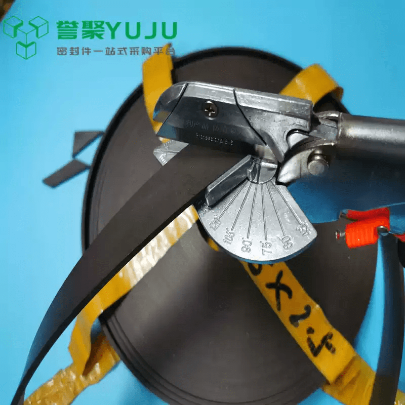 科隆新材获得发明专利授权:“一种导向环用高耐磨改性酚醛树脂材料及其制备工艺”