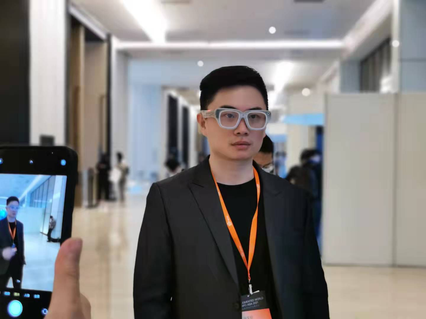 影目科技INMO AIR3在美加被停用，致歉声明引争议