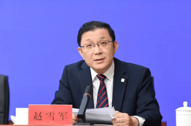 广州银行内部高管获任副行长，上半年业绩回暖、资本充足率趋近监管底线