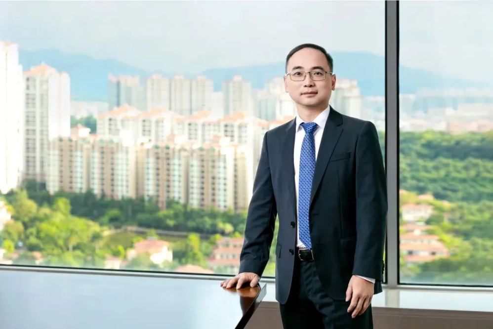 浙江千亿城商行罕见掌舵31年的董事长告退，在任14年的行长同步换人